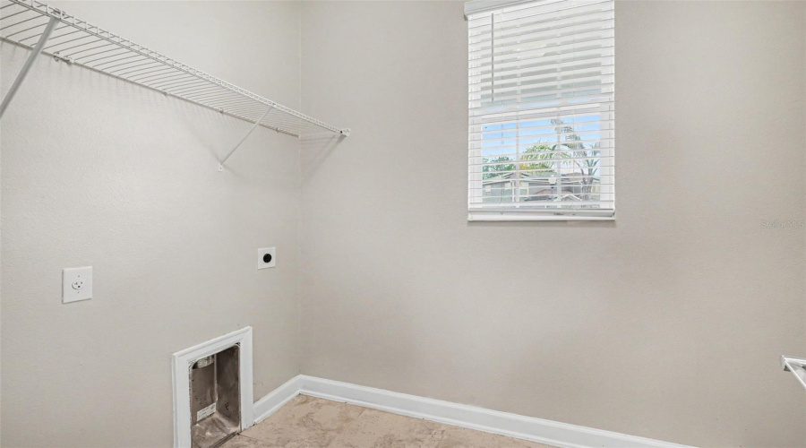 DAVENPORT, Florida 33837, 4 Bedrooms Bedrooms, ,2 BathroomsBathrooms,Residential,For Sale,BRUNSWICK,0,MFRO6411844