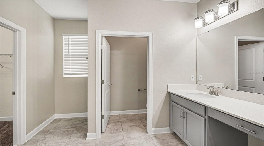 DAVENPORT, Florida 33837, 4 Bedrooms Bedrooms, ,2 BathroomsBathrooms,Residential,For Sale,BRUNSWICK,0,MFRO6411844