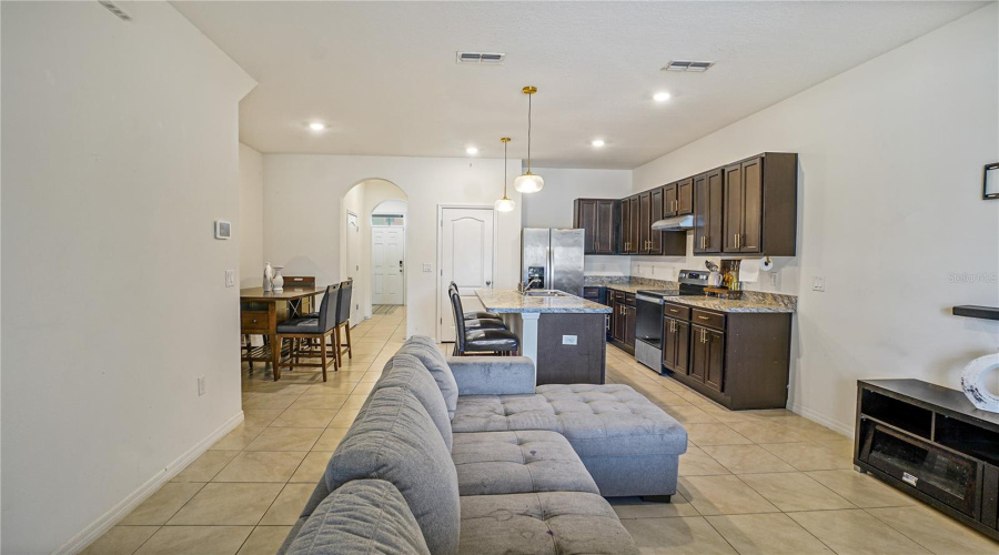 DAVENPORT, Florida 33837, 3 Bedrooms Bedrooms, ,2 BathroomsBathrooms,Residential,For Sale,FELTRIM RESERVE,0,MFRO6412388