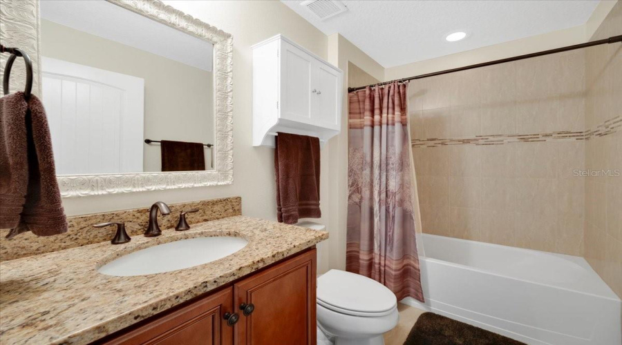 2nd floor bathroom