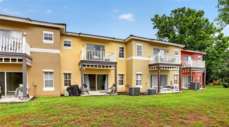 KISSIMMEE, Florida 34747, 3 Bedrooms Bedrooms, ,2 BathroomsBathrooms,Residential,For Sale,CRYSTAL COVE,0,MFRS5150921