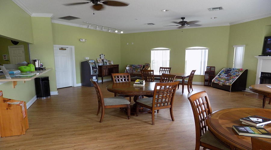 KISSIMMEE, Florida 34747, 3 Bedrooms Bedrooms, ,2 BathroomsBathrooms,Residential,For Sale,CRYSTAL COVE,0,MFRS5150921