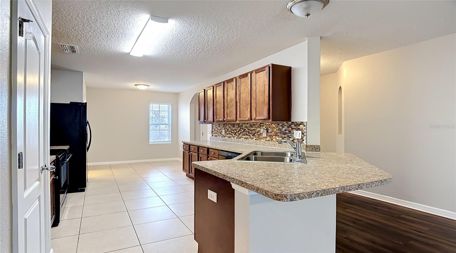 DAVENPORT, Florida 33837, 3 Bedrooms Bedrooms, ,2 BathroomsBathrooms,Residential,For Sale,NOVA,0,MFRC7526823