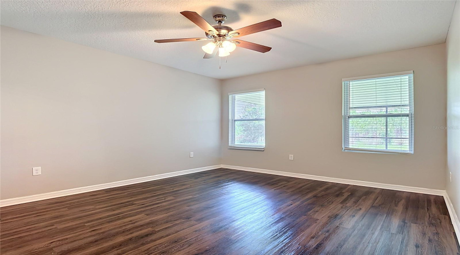 DAVENPORT, Florida 33837, 3 Bedrooms Bedrooms, ,2 BathroomsBathrooms,Residential,For Sale,NOVA,0,MFRC7526823