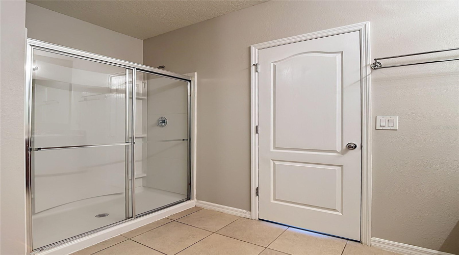 DAVENPORT, Florida 33837, 3 Bedrooms Bedrooms, ,2 BathroomsBathrooms,Residential,For Sale,NOVA,0,MFRC7526823