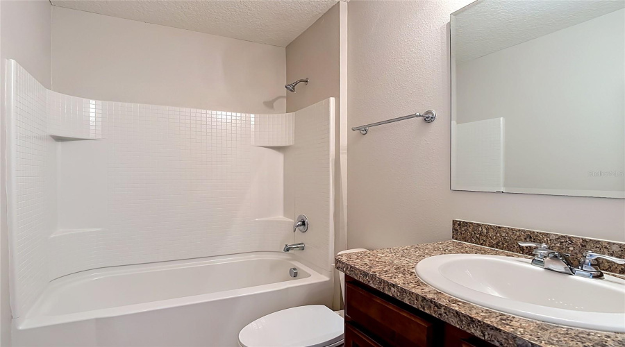 DAVENPORT, Florida 33837, 3 Bedrooms Bedrooms, ,2 BathroomsBathrooms,Residential,For Sale,NOVA,0,MFRC7526823