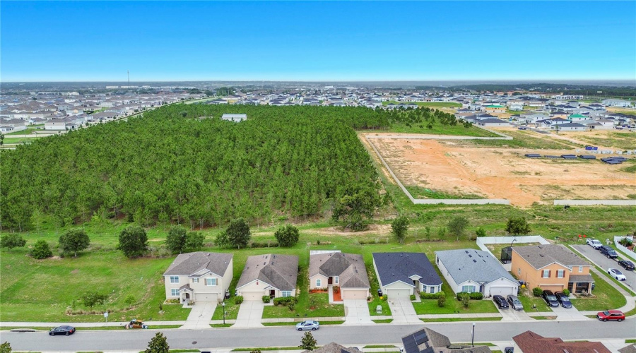 DAVENPORT, Florida 33837, 3 Bedrooms Bedrooms, ,2 BathroomsBathrooms,Residential,For Sale,NOVA,0,MFRC7526823