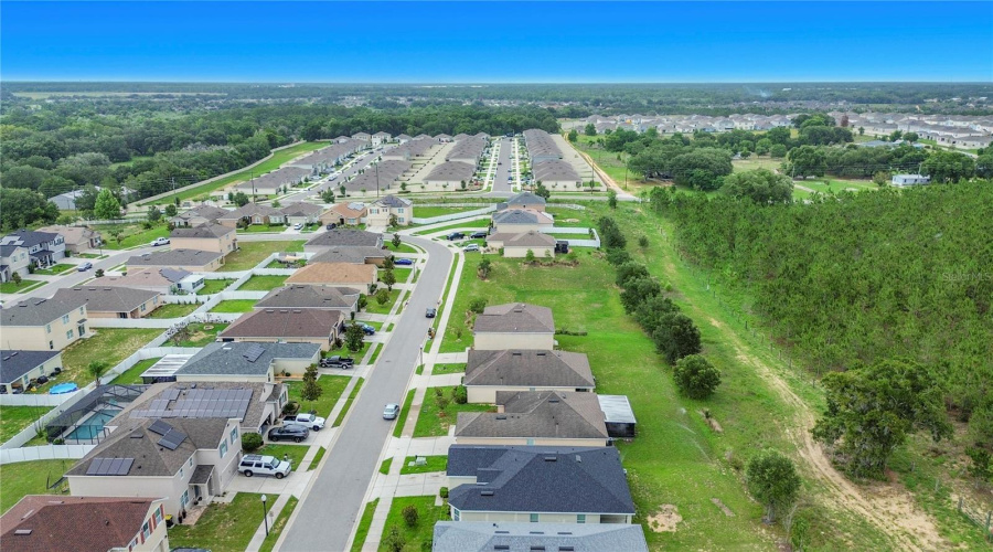 DAVENPORT, Florida 33837, 3 Bedrooms Bedrooms, ,2 BathroomsBathrooms,Residential,For Sale,NOVA,0,MFRC7526823