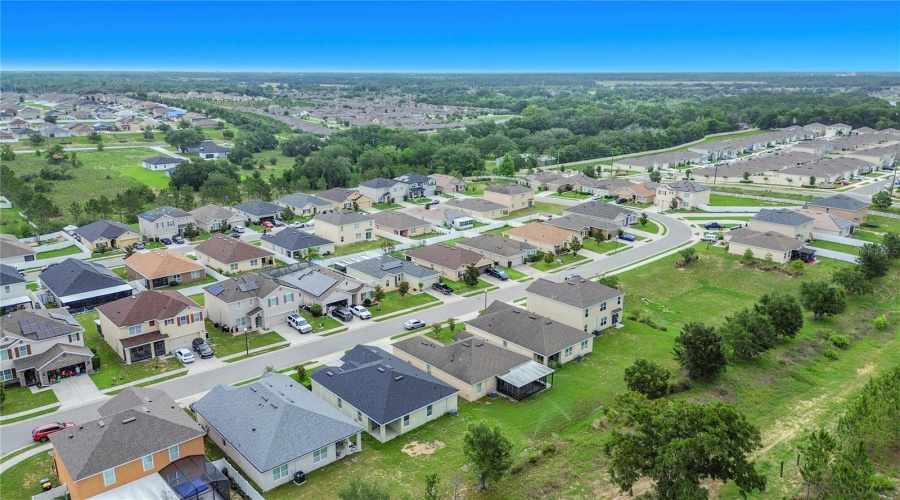 DAVENPORT, Florida 33837, 3 Bedrooms Bedrooms, ,2 BathroomsBathrooms,Residential,For Sale,NOVA,0,MFRC7526823