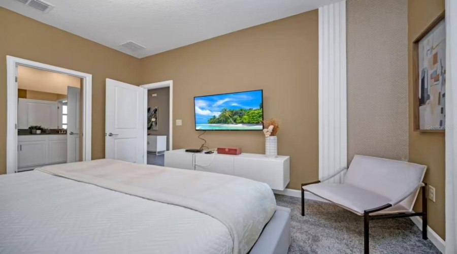 KISSIMMEE, Florida 34746, 9 Bedrooms Bedrooms, ,5 BathroomsBathrooms,Residential,For Sale,BOOKMARK,0,MFRO6411133