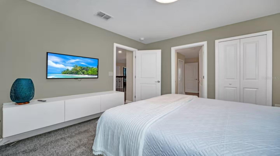 KISSIMMEE, Florida 34746, 9 Bedrooms Bedrooms, ,5 BathroomsBathrooms,Residential,For Sale,BOOKMARK,0,MFRO6411133
