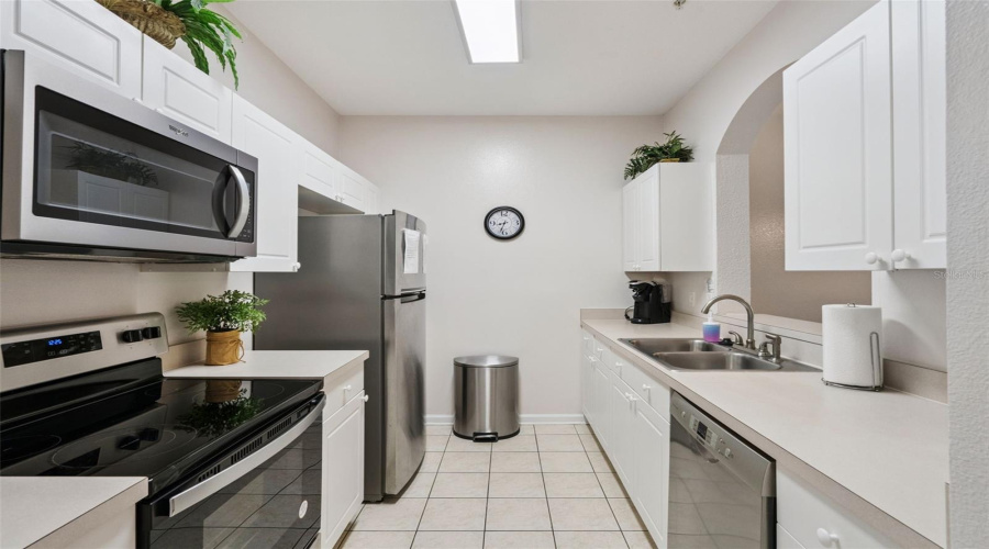 KISSIMMEE, Florida 34747, 3 Bedrooms Bedrooms, ,2 BathroomsBathrooms,Residential,For Sale,SILVER PALM,0,MFRS5150409