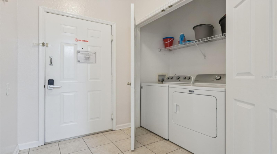KISSIMMEE, Florida 34747, 3 Bedrooms Bedrooms, ,2 BathroomsBathrooms,Residential,For Sale,SILVER PALM,0,MFRS5150409
