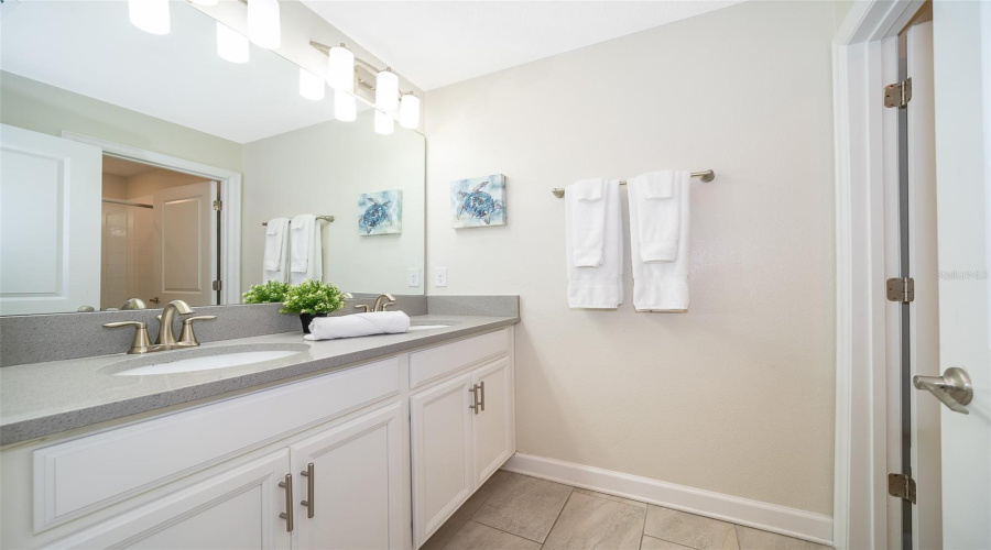 DAVENPORT, Florida 33896, 4 Bedrooms Bedrooms, ,3 BathroomsBathrooms,Residential,For Sale,OCEAN COURSE,0,MFRS5151020