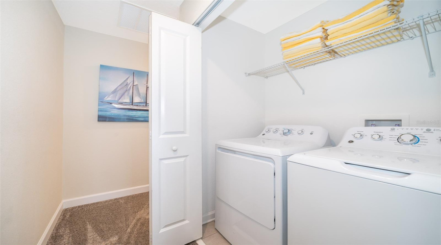DAVENPORT, Florida 33896, 4 Bedrooms Bedrooms, ,3 BathroomsBathrooms,Residential,For Sale,OCEAN COURSE,0,MFRS5151020