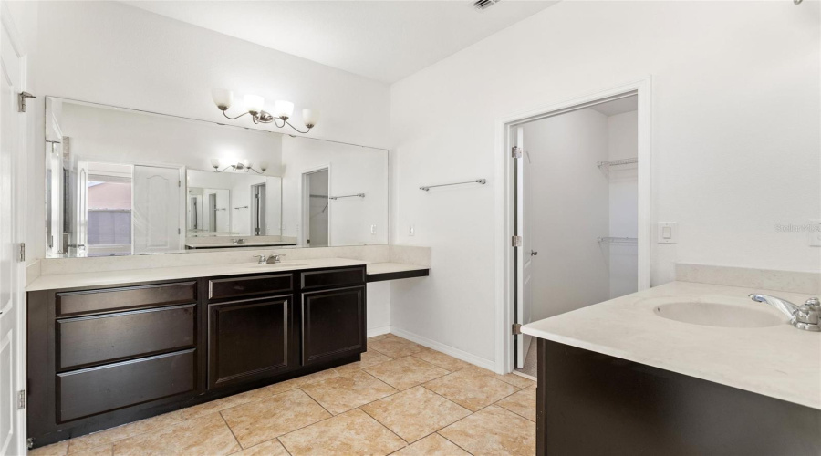KISSIMMEE, Florida 34746, 3 Bedrooms Bedrooms, ,2 BathroomsBathrooms,Residential,For Sale,TOP WATER,0,MFRO6412467