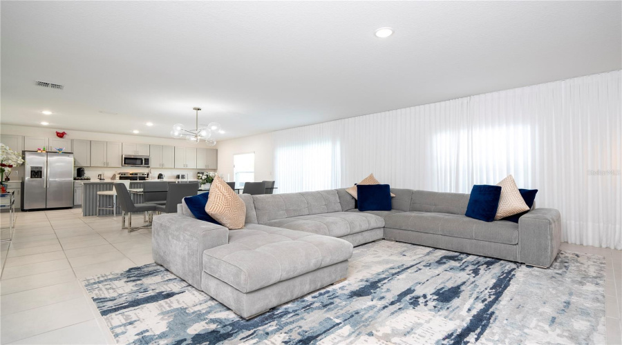 DAVENPORT, Florida 33897, 5 Bedrooms Bedrooms, ,3 BathroomsBathrooms,Residential,For Sale,TUSCANY,0,MFRO6412053