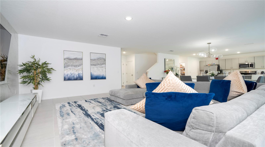 DAVENPORT, Florida 33897, 5 Bedrooms Bedrooms, ,3 BathroomsBathrooms,Residential,For Sale,TUSCANY,0,MFRO6412053