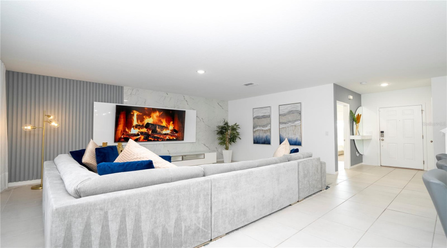 DAVENPORT, Florida 33897, 5 Bedrooms Bedrooms, ,3 BathroomsBathrooms,Residential,For Sale,TUSCANY,0,MFRO6412053
