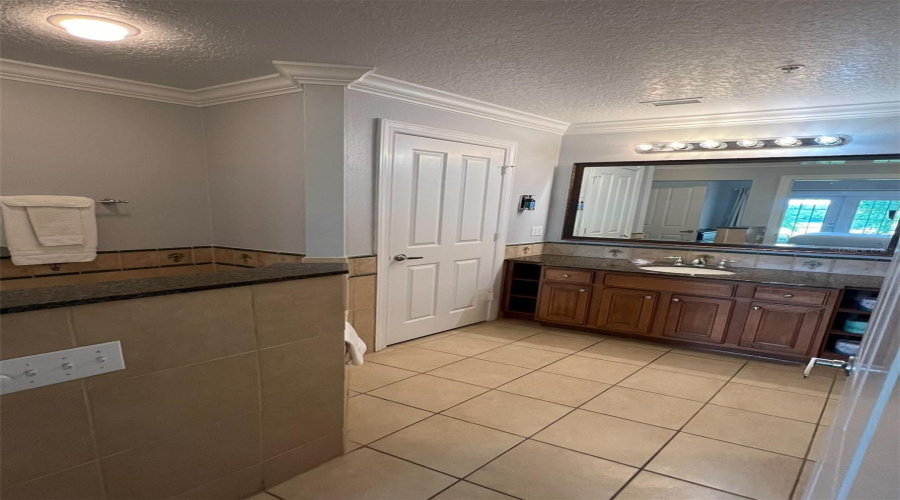 REUNION, Florida 34747, 3 Bedrooms Bedrooms, ,2 BathroomsBathrooms,Residential,For Sale,HERITAGE CROSSING,0,MFRR4911352
