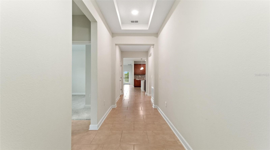 Entry / Foyer View