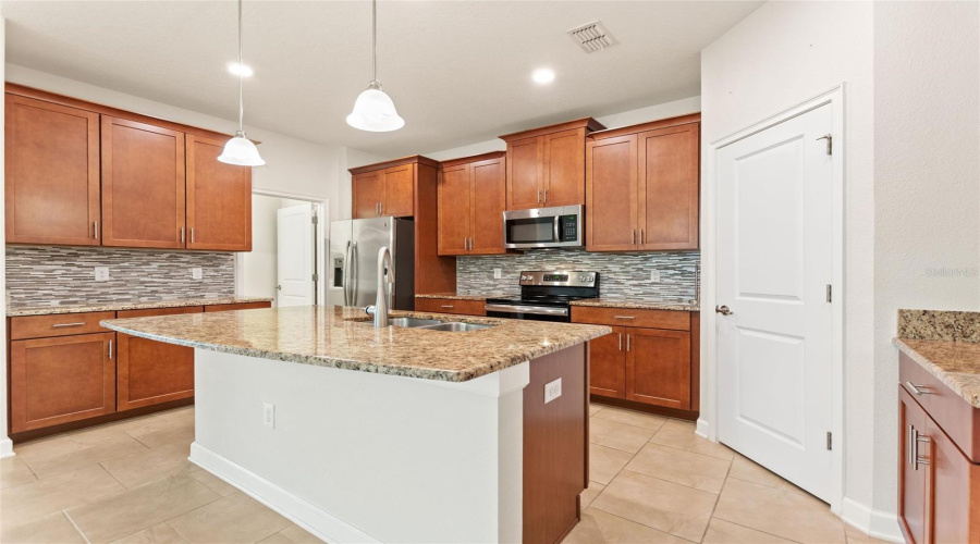 Luxury Kitchen with Pantry