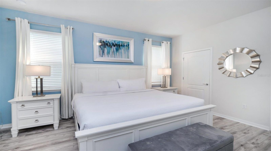 KISSIMMEE, Florida 34747, 8 Bedrooms Bedrooms, ,6 BathroomsBathrooms,Residential,For Sale,BENGAL,0,MFRO6412687