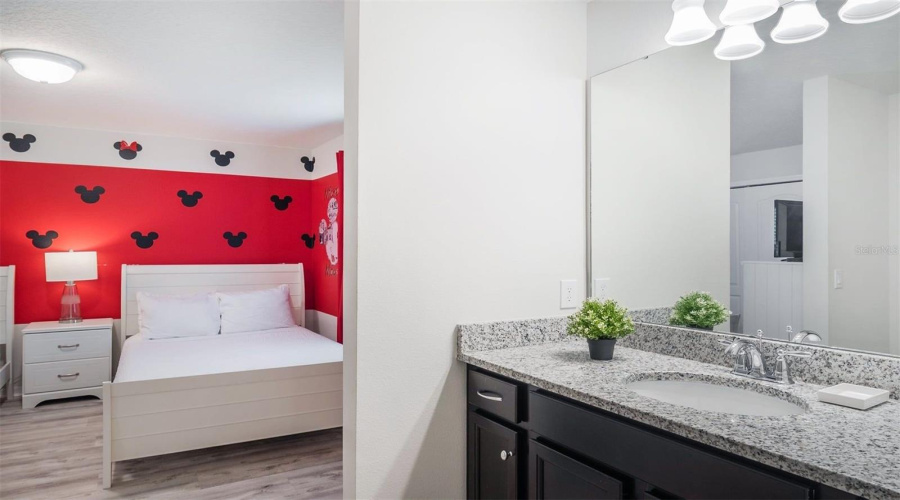 KISSIMMEE, Florida 34747, 8 Bedrooms Bedrooms, ,6 BathroomsBathrooms,Residential,For Sale,BENGAL,0,MFRO6412687