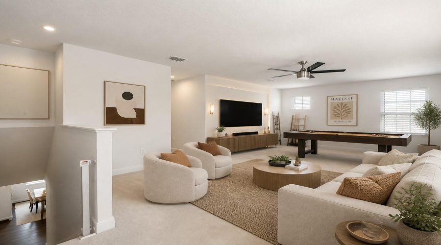 Loft/Flex Space/Media Room
