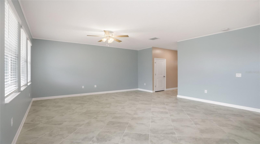 DAVENPORT, Florida 33896, 4 Bedrooms Bedrooms, ,2 BathroomsBathrooms,Residential,For Sale,PACIFIC DUNES,0,MFRO6412801