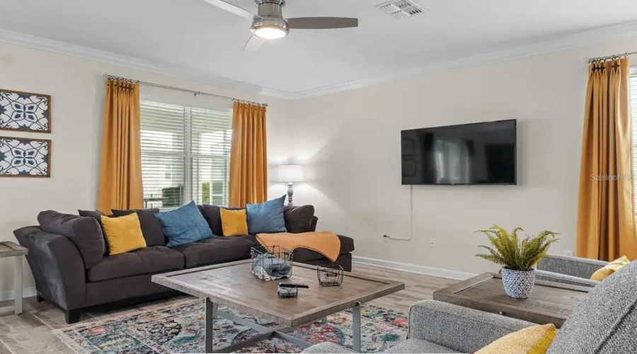 DAVENPORT, Florida 33896, 9 Bedrooms Bedrooms, ,5 BathroomsBathrooms,Residential,For Sale,MULLIGAN,0,MFRS5135037