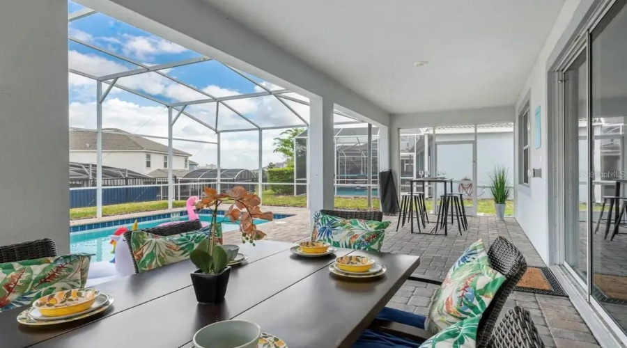 DAVENPORT, Florida 33896, 9 Bedrooms Bedrooms, ,5 BathroomsBathrooms,Residential,For Sale,MULLIGAN,0,MFRS5135037
