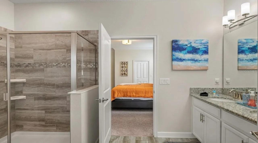 DAVENPORT, Florida 33896, 9 Bedrooms Bedrooms, ,5 BathroomsBathrooms,Residential,For Sale,MULLIGAN,0,MFRS5135037