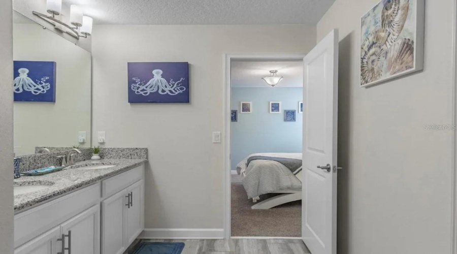 DAVENPORT, Florida 33896, 9 Bedrooms Bedrooms, ,5 BathroomsBathrooms,Residential,For Sale,MULLIGAN,0,MFRS5135037