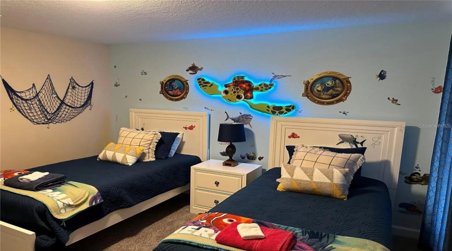 DAVENPORT, Florida 33896, 9 Bedrooms Bedrooms, ,5 BathroomsBathrooms,Residential,For Sale,MULLIGAN,0,MFRS5135037