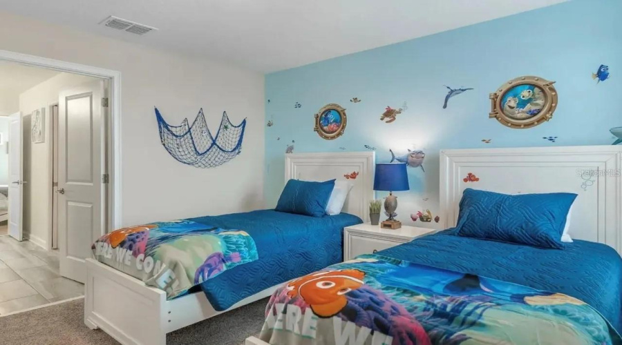 DAVENPORT, Florida 33896, 9 Bedrooms Bedrooms, ,5 BathroomsBathrooms,Residential,For Sale,MULLIGAN,0,MFRS5135037