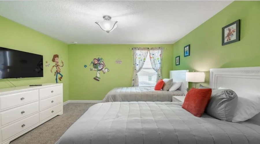 DAVENPORT, Florida 33896, 9 Bedrooms Bedrooms, ,5 BathroomsBathrooms,Residential,For Sale,MULLIGAN,0,MFRS5135037