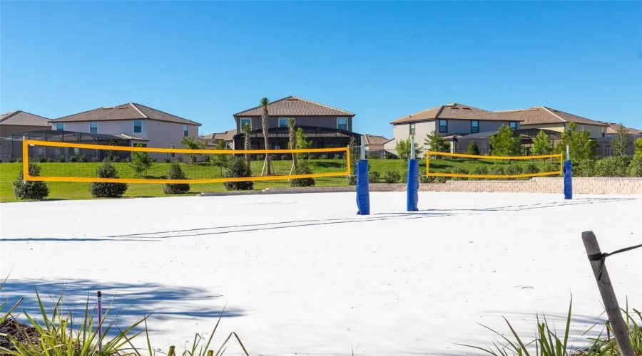 DAVENPORT, Florida 33896, 9 Bedrooms Bedrooms, ,5 BathroomsBathrooms,Residential,For Sale,MULLIGAN,0,MFRS5135037