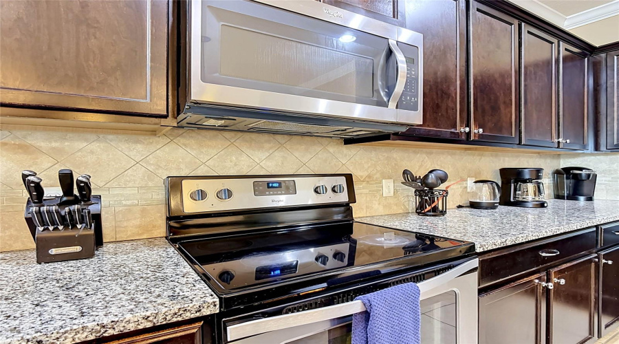 KISSIMMEE, Florida 34747, 8 Bedrooms Bedrooms, ,6 BathroomsBathrooms,Residential,For Sale,GOBI,0,MFRO6412821