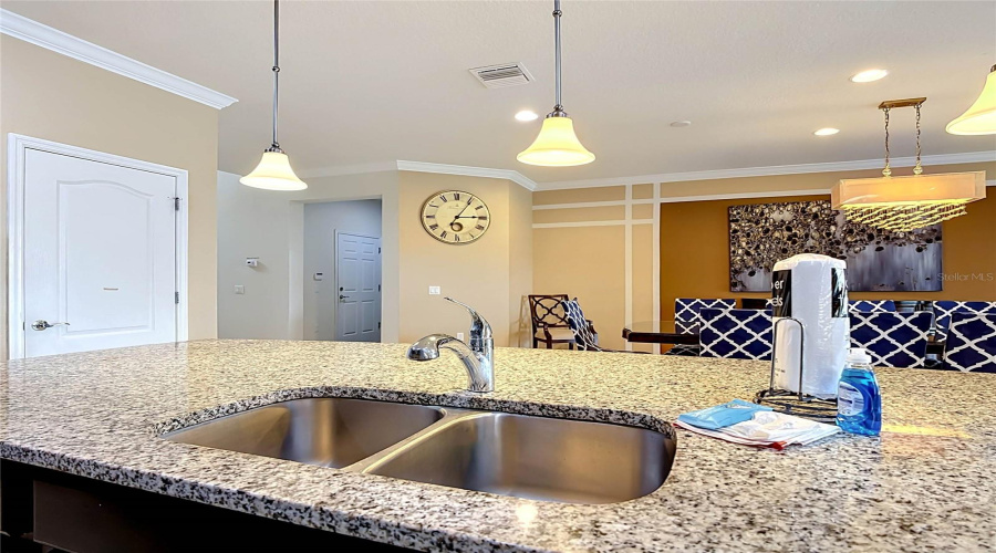 KISSIMMEE, Florida 34747, 8 Bedrooms Bedrooms, ,6 BathroomsBathrooms,Residential,For Sale,GOBI,0,MFRO6412821