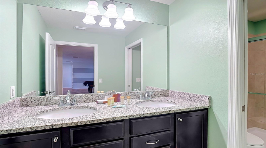 KISSIMMEE, Florida 34747, 8 Bedrooms Bedrooms, ,6 BathroomsBathrooms,Residential,For Sale,GOBI,0,MFRO6412821