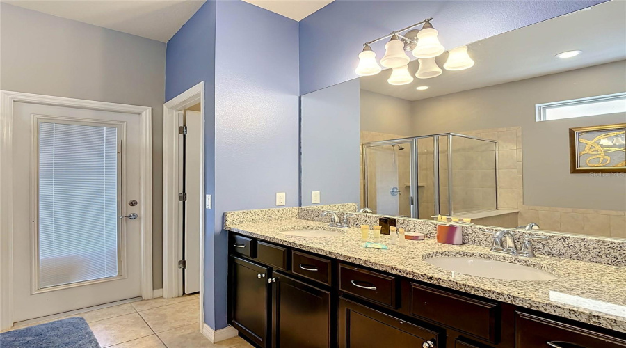 KISSIMMEE, Florida 34747, 8 Bedrooms Bedrooms, ,6 BathroomsBathrooms,Residential,For Sale,GOBI,0,MFRO6412821