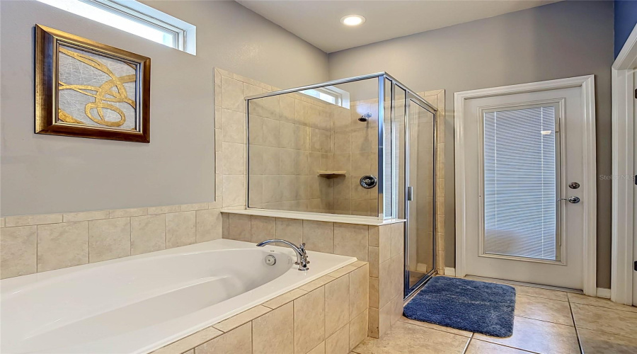 KISSIMMEE, Florida 34747, 8 Bedrooms Bedrooms, ,6 BathroomsBathrooms,Residential,For Sale,GOBI,0,MFRO6412821