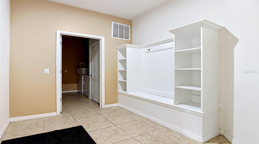 KISSIMMEE, Florida 34747, 8 Bedrooms Bedrooms, ,6 BathroomsBathrooms,Residential,For Sale,GOBI,0,MFRO6412821