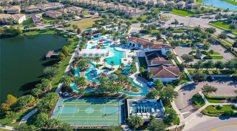 KISSIMMEE, Florida 34747, 8 Bedrooms Bedrooms, ,6 BathroomsBathrooms,Residential,For Sale,GOBI,0,MFRO6412821