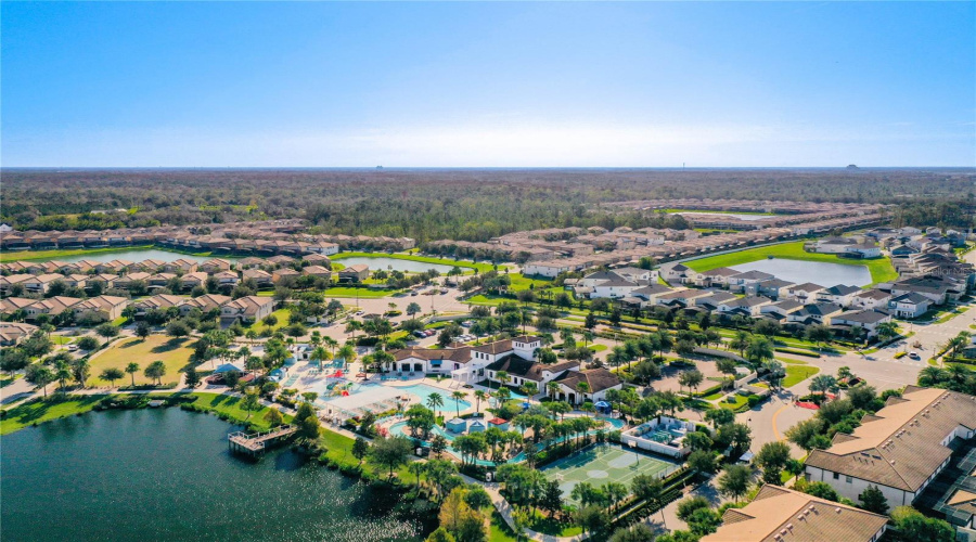 KISSIMMEE, Florida 34747, 8 Bedrooms Bedrooms, ,6 BathroomsBathrooms,Residential,For Sale,GOBI,0,MFRO6412821