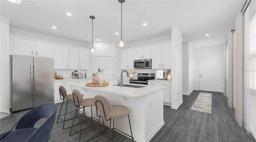 DAVENPORT, Florida 33837, 3 Bedrooms Bedrooms, ,2 BathroomsBathrooms,Residential,For Sale,RIVER BEACON,0,MFRO6412621