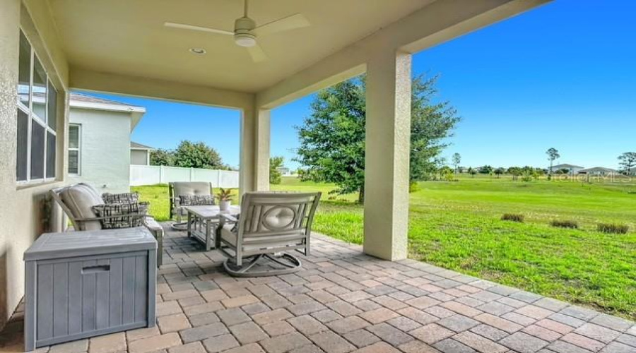 DAVENPORT, Florida 33897, 4 Bedrooms Bedrooms, ,3 BathroomsBathrooms,Residential,For Sale,ZABALLINA,0,MFRS5150780
