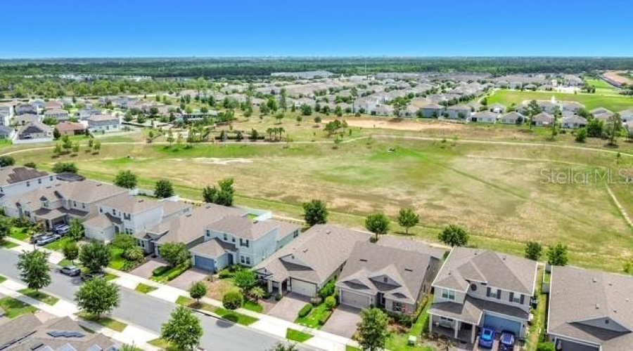 DAVENPORT, Florida 33897, 4 Bedrooms Bedrooms, ,3 BathroomsBathrooms,Residential,For Sale,ZABALLINA,0,MFRS5150780
