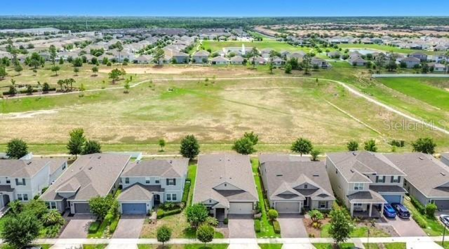 DAVENPORT, Florida 33897, 4 Bedrooms Bedrooms, ,3 BathroomsBathrooms,Residential,For Sale,ZABALLINA,0,MFRS5150780